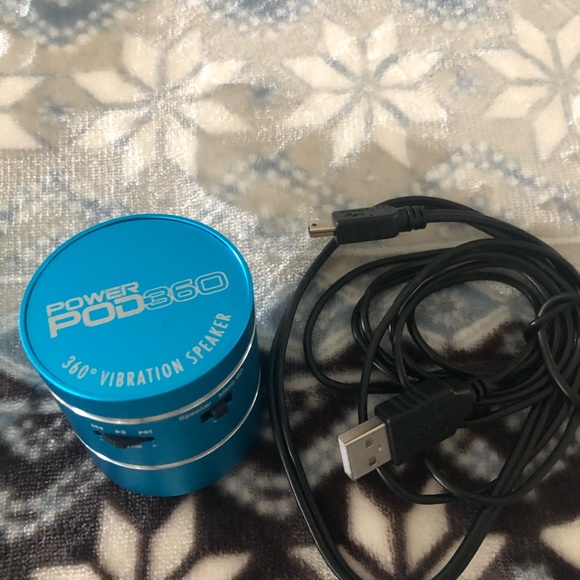 power pod 360 vibration speaker charger